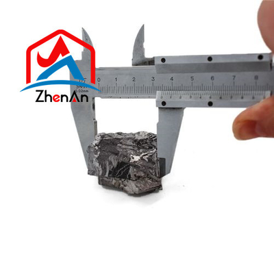 การผลิตเหล็ก 50% Ferro Vanadium สีเทาเข้ม 50-100mm