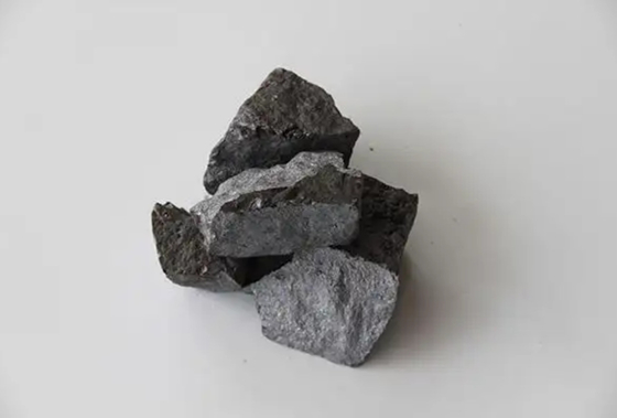 Ferrosilicon Alloy Lump สำหรับอุตสาหกรรมเหล็กและอุตสาหกรรมโรงหล่อ
